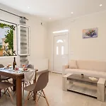 Ira's House סאמי
