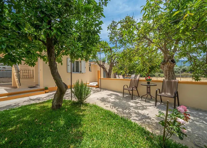 بيت للعطل Ira's House