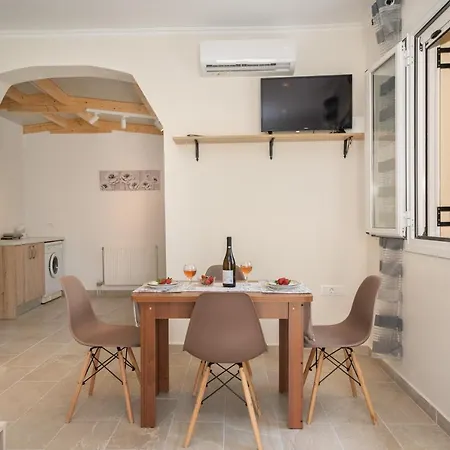 Vakantiehuis Ira's House